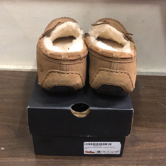 Men's UGG Olsen Moccasin - Picture 3 of 5